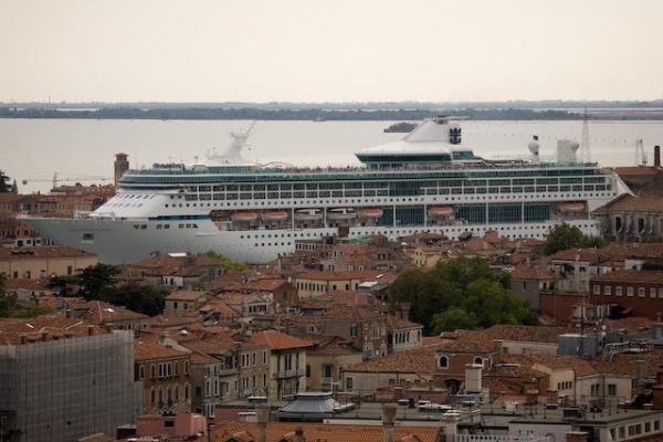 Splendour of the Seas cheap cruise deals
