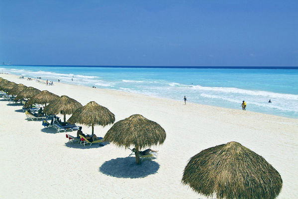 Gran Melia Cancun exterior