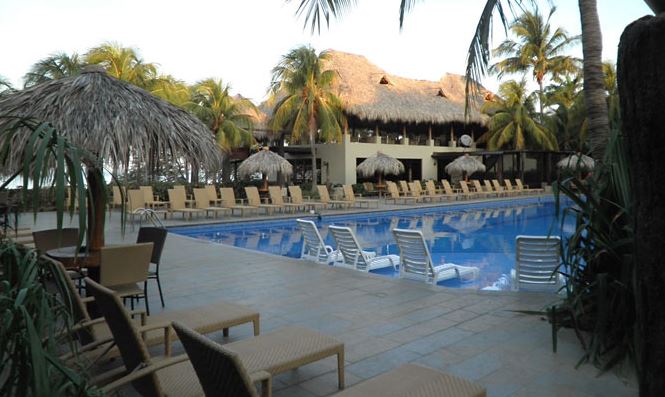 Flamingo Beach Resort And Spa pool