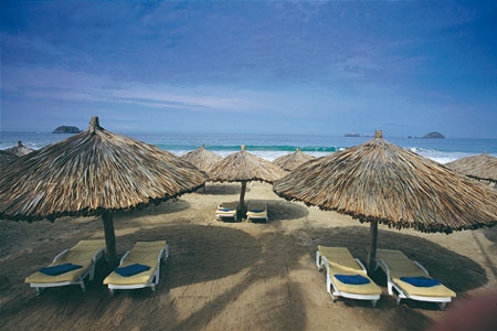  Beach Holiday Destinations to Ixtapa, Mexico