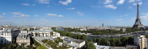 Hotel with a beautiful view of Paris