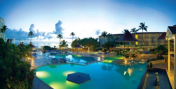 Nassau pools
