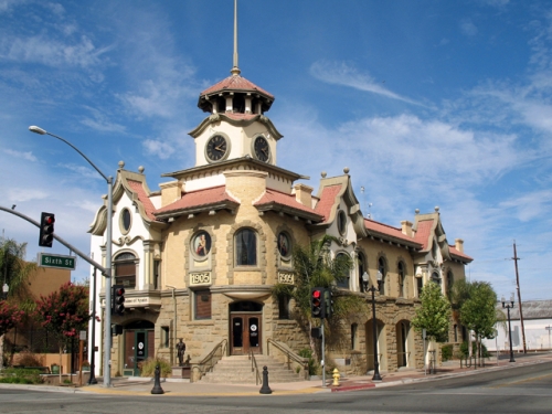 Cathedral City main street