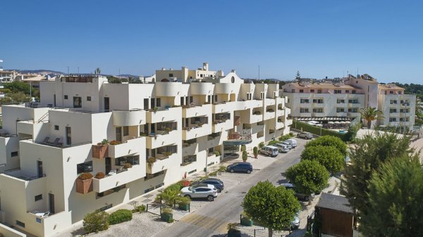 Oceanus Aparthotel exterior aerial