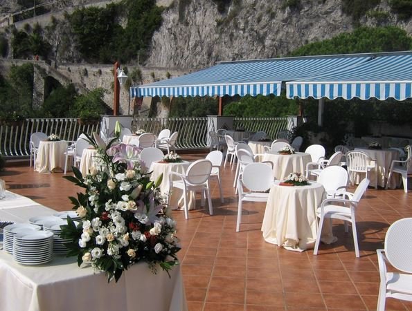 Hotel La Bussola exterior