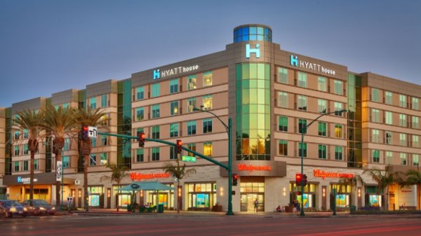 Hyatt House Anaheim Resort extérieur