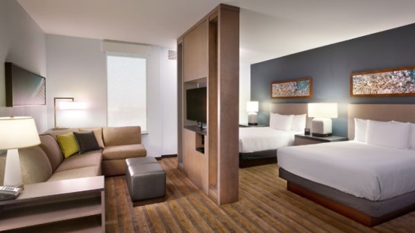 Hyatt House Anaheim Resort extérieur