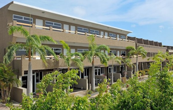 Eden Beach Resort exterior