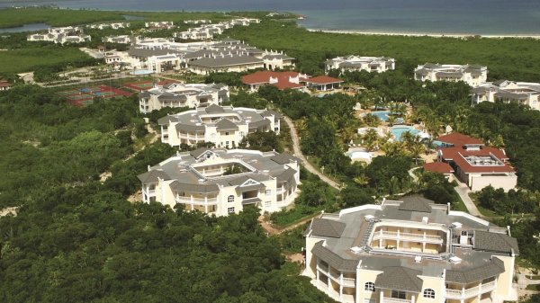 Iberostar Ensenachos Grand Village exterior