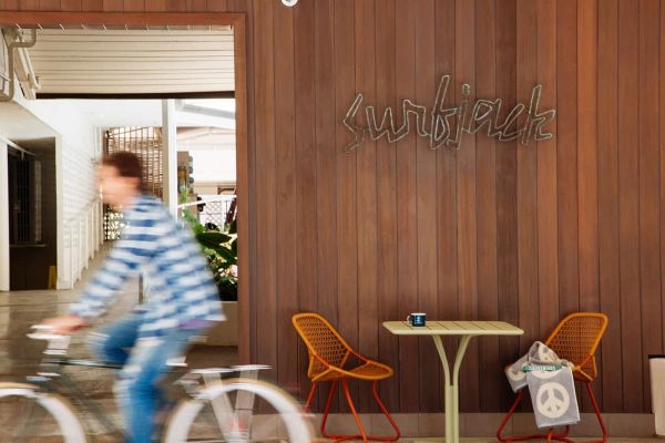 The Surfjack Hotel And Swim Club entrée
