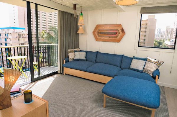 The Surfjack Hotel And Swim Club entrée