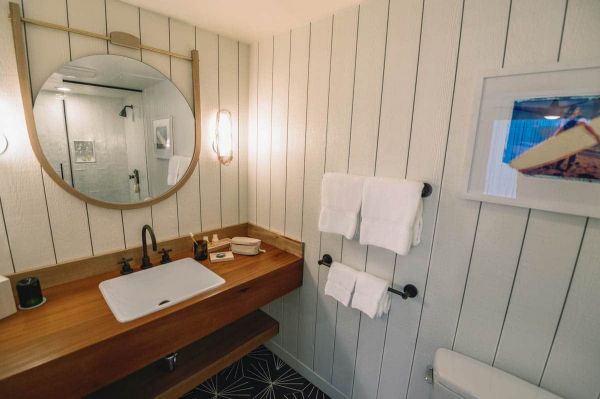 The Surfjack Hotel And Swim Club entrée