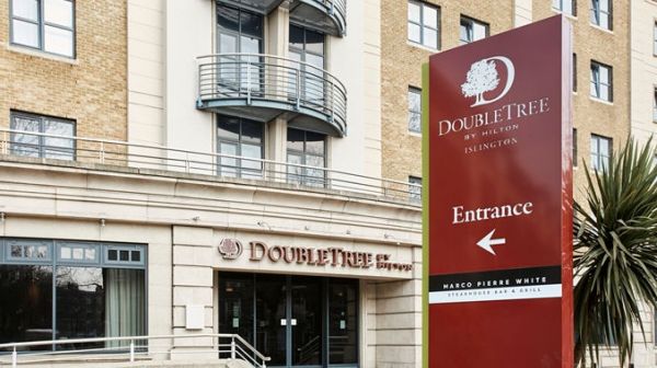 Doubletree By Hilton London Islington exterior