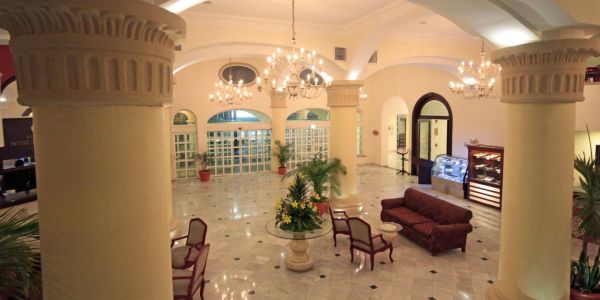 Presidente Intercontinental Merida extérieur