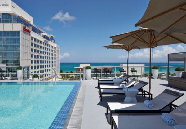 AC Hotel Miami Beach extérieur
