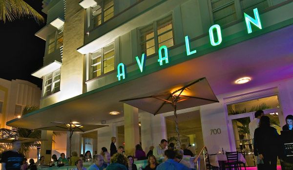 Avalon Hotel exterior