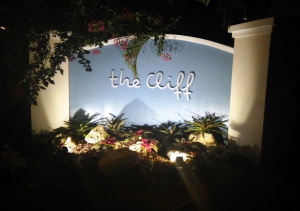 The Cliff Hotel exterior