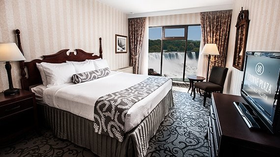 Crowne Plaza Niagara Falls chambre