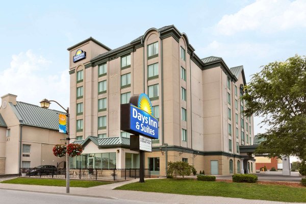 Days Inn Suites By The Falls extérieur