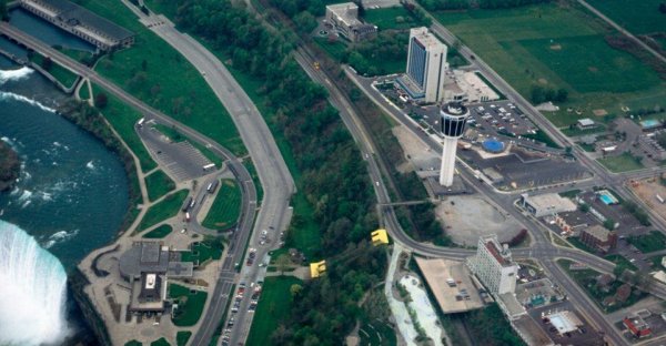 Marriott On The Falls exterior aerial