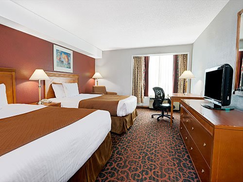 Ramada Niagara Falls Fallsview extérieur