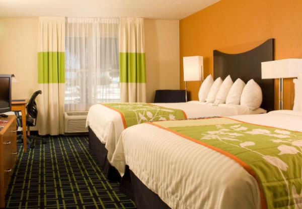 Fairfield Inn and Suites Orlando LBV extérieur