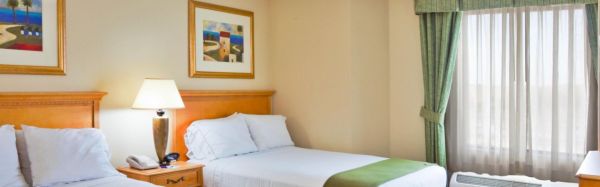 Holiday Inn Express and Suites Nearest Universal extérieur