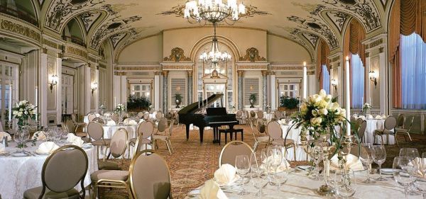 Faimont Chateau Laurier Ottawa extérieur
