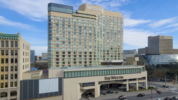 The Westin Ottawa lobby