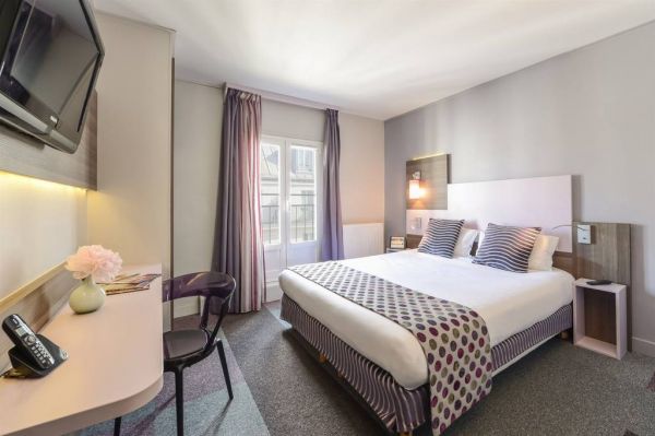 Comfort Hotel Nation Pere Lachaise room