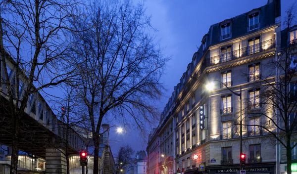 First Hotel Paris Tour Eiffel exterior