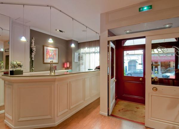 Hotel Claude Bernard Saint Germain exterior