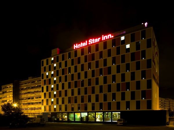 Hotel Star Inn Porto exterior