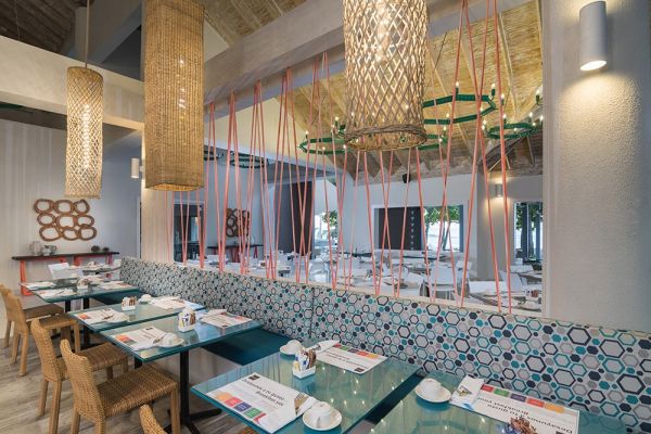 Emotions By Hodelpa Playa Dorada exterior