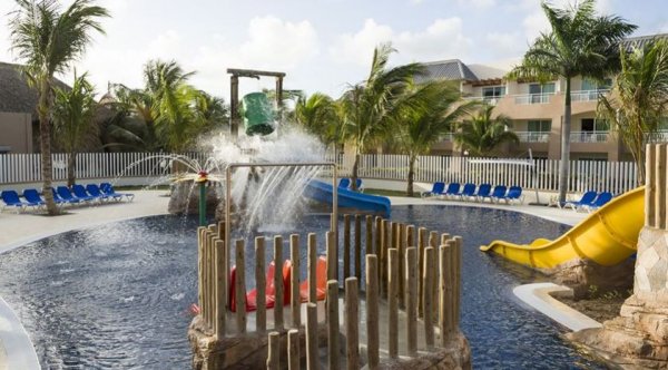 Grand Memories Splash extérieur aérienne