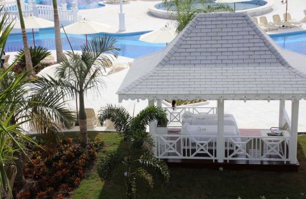 Luxury Bahia Principe Fantasia exterior