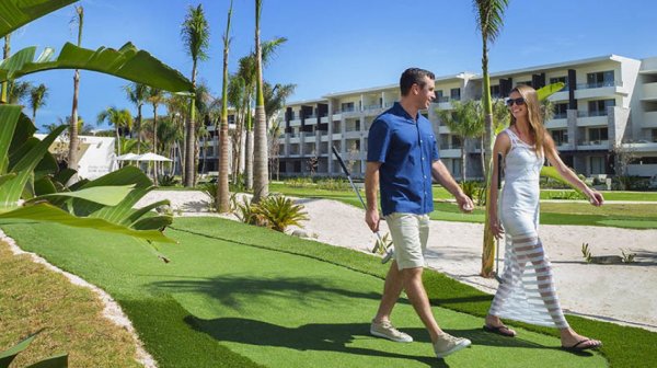 Royalton Bavaro Resort And Spa exterior