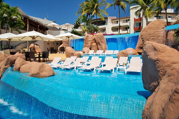 Rancho Banderas Resort and Suites extérieur