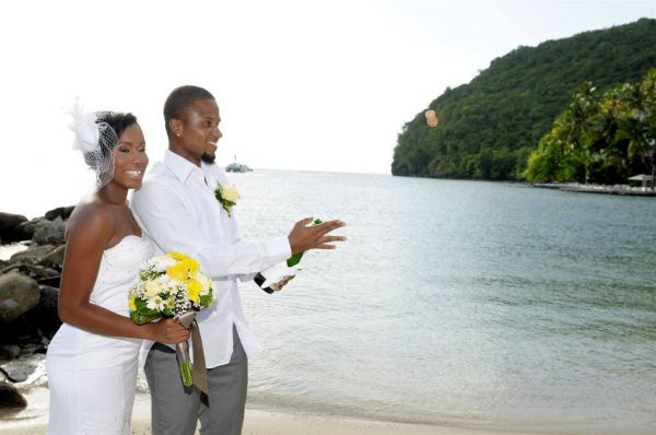 Marigot Beach Club and Dive Resort exterior