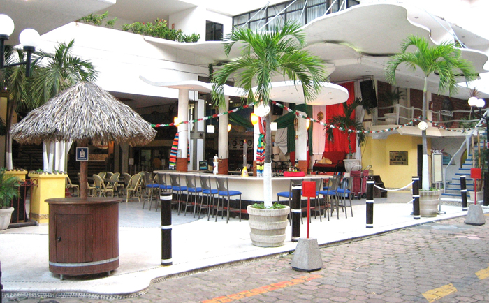 Club Del Sol exterior