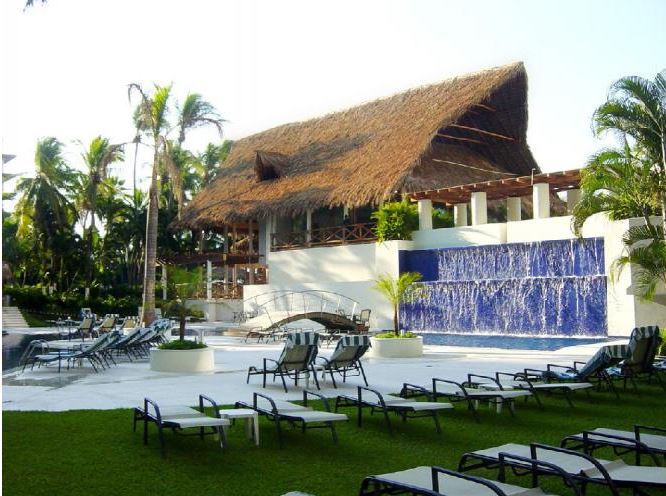 Emporio Acapulco extérieur