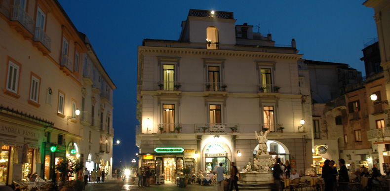 Hotel Fontana exterior