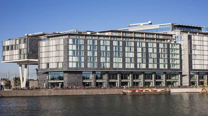 Doubletree By Hilton Amsterdam Centraal exterior