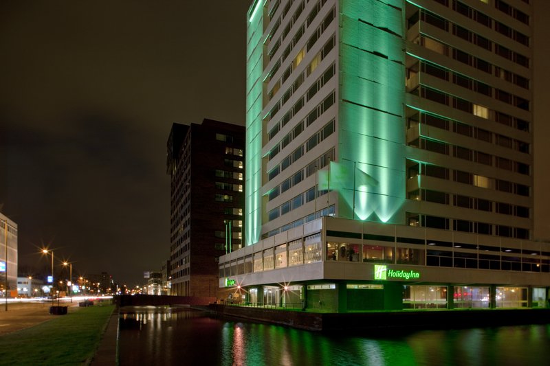 Holiday Inn Amsterdam exterior