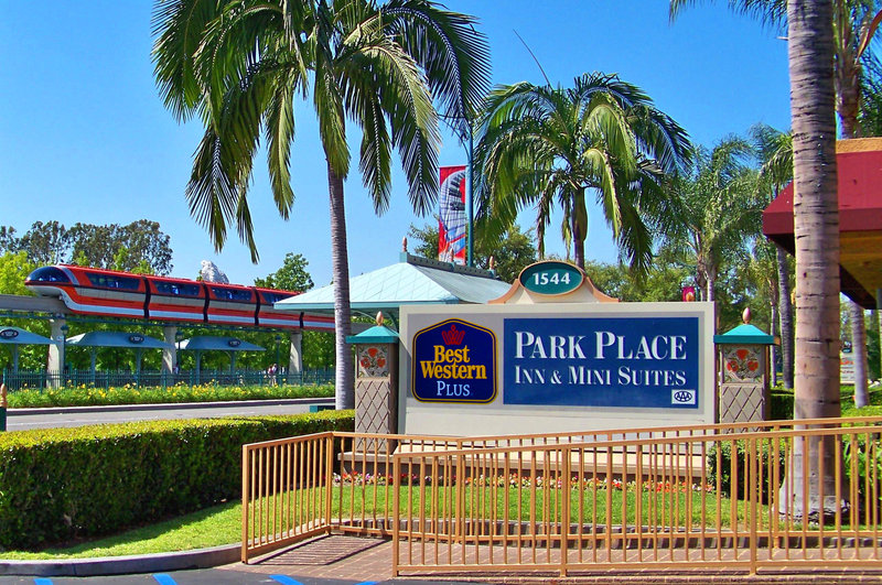 Best Western Park Place Inn exterior