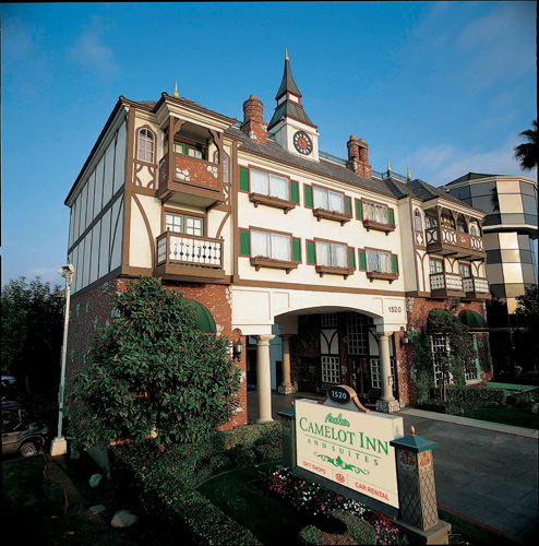 Camelot Inn And Suites extérieur