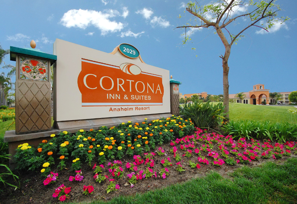 Cortona Inn and Suites entrance