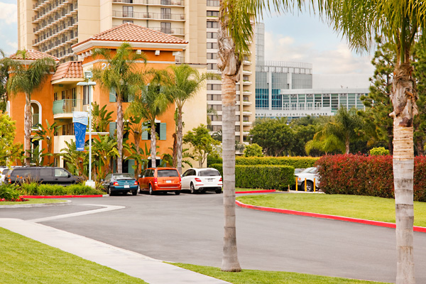 Cortona Inn and Suites entrance