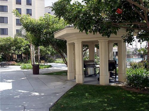 Staybridge Suites Anaheim Resort extérieur