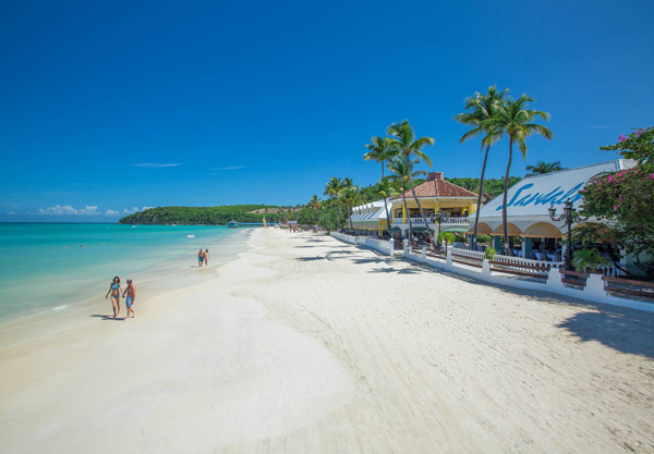  Sandals Grande Antigua extérieur 1